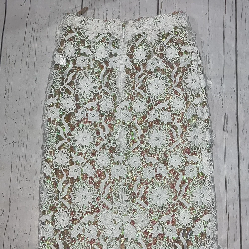 Alcoolique Araka lace white lace with skirt - Picture 5 of 9